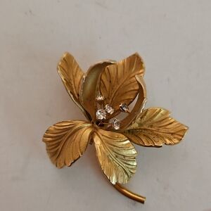 Elegant Rhinestone & Goldtone Floral Brooch